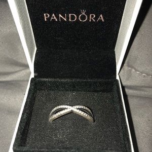 Pandora Ring
